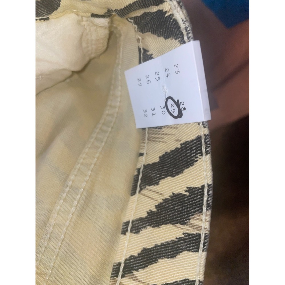 Current/Elliott The Ruby Crop Zebra Print Capris Cream Black 29 - Picture 9 of 9